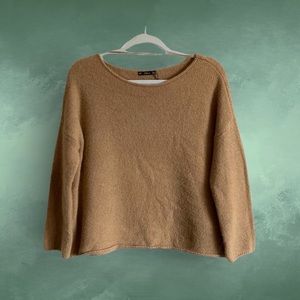 Zara Semi-Crop Sweater